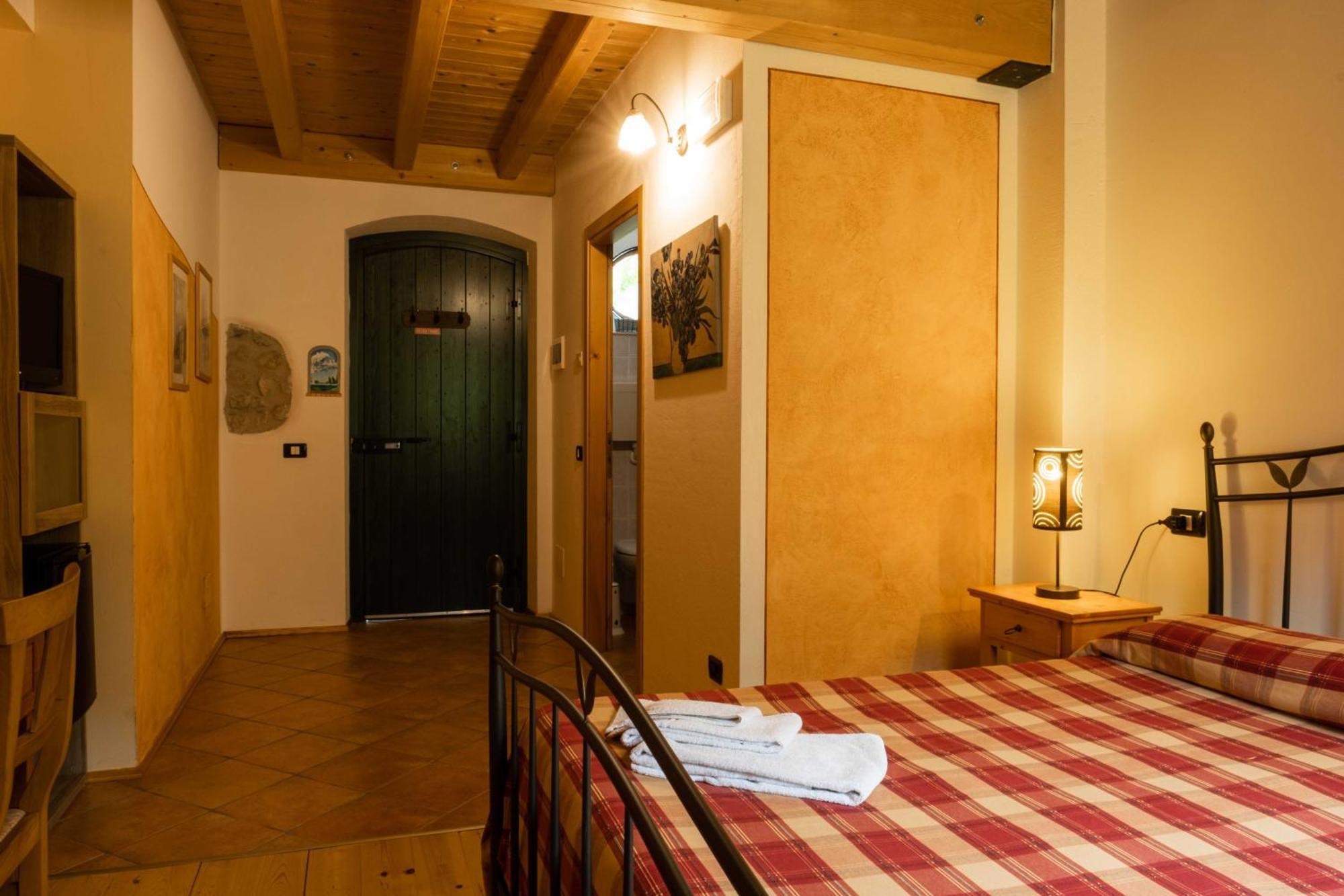 Agriturismo Revena Brentino Belluno Extérieur photo